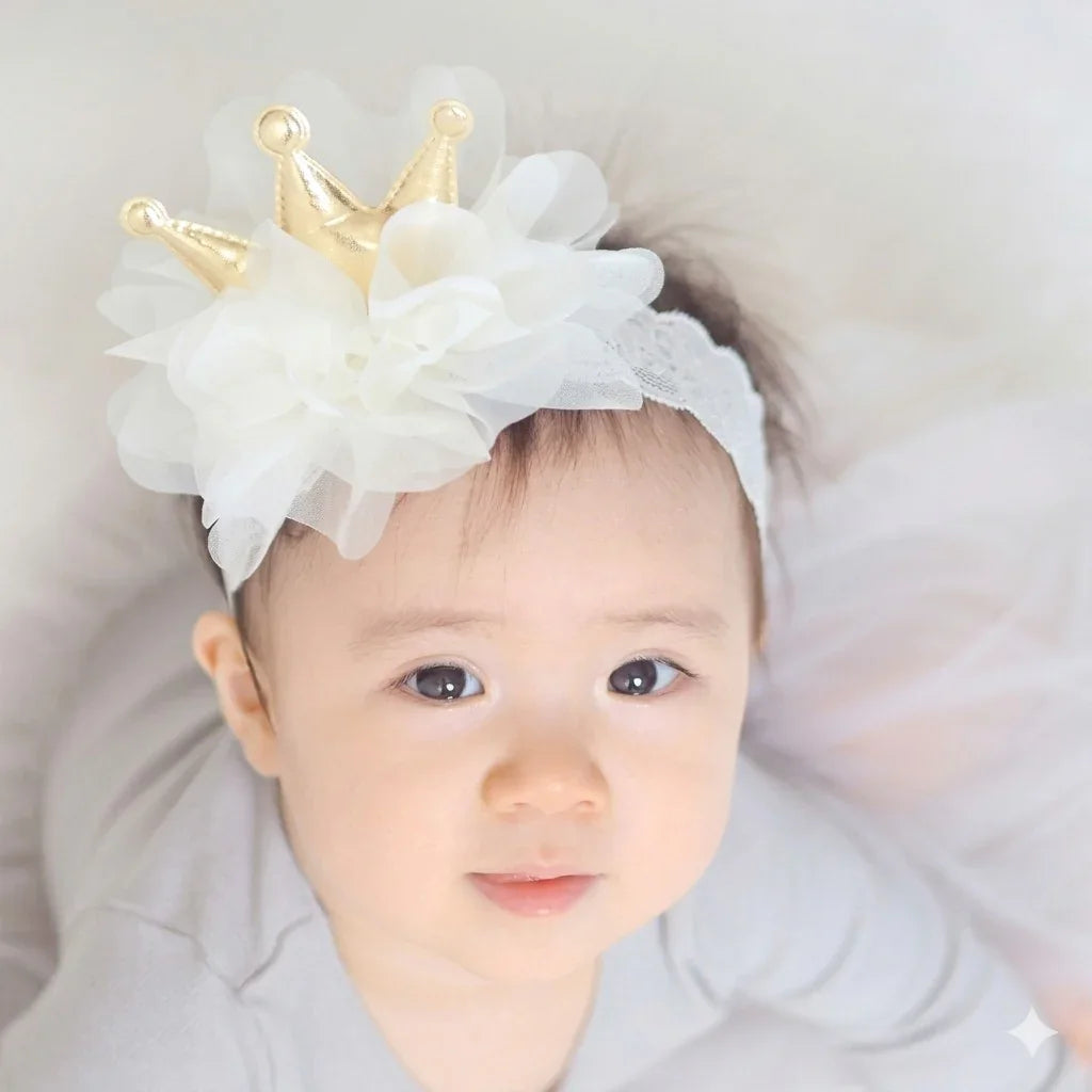 適合用於婚禮、派對或生日慶祝場合之嬰兒皇冠髮帶。