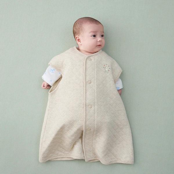 [現貨] 日本直送Combi Mini 嬰兒米色小熊針織布保暖無袖睡衣 (50-80cm) - BB Dressup