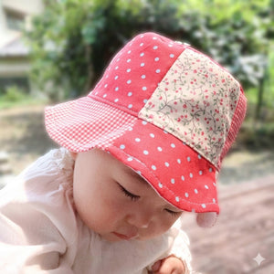 鬱金香拼紅粉色花卉圖案