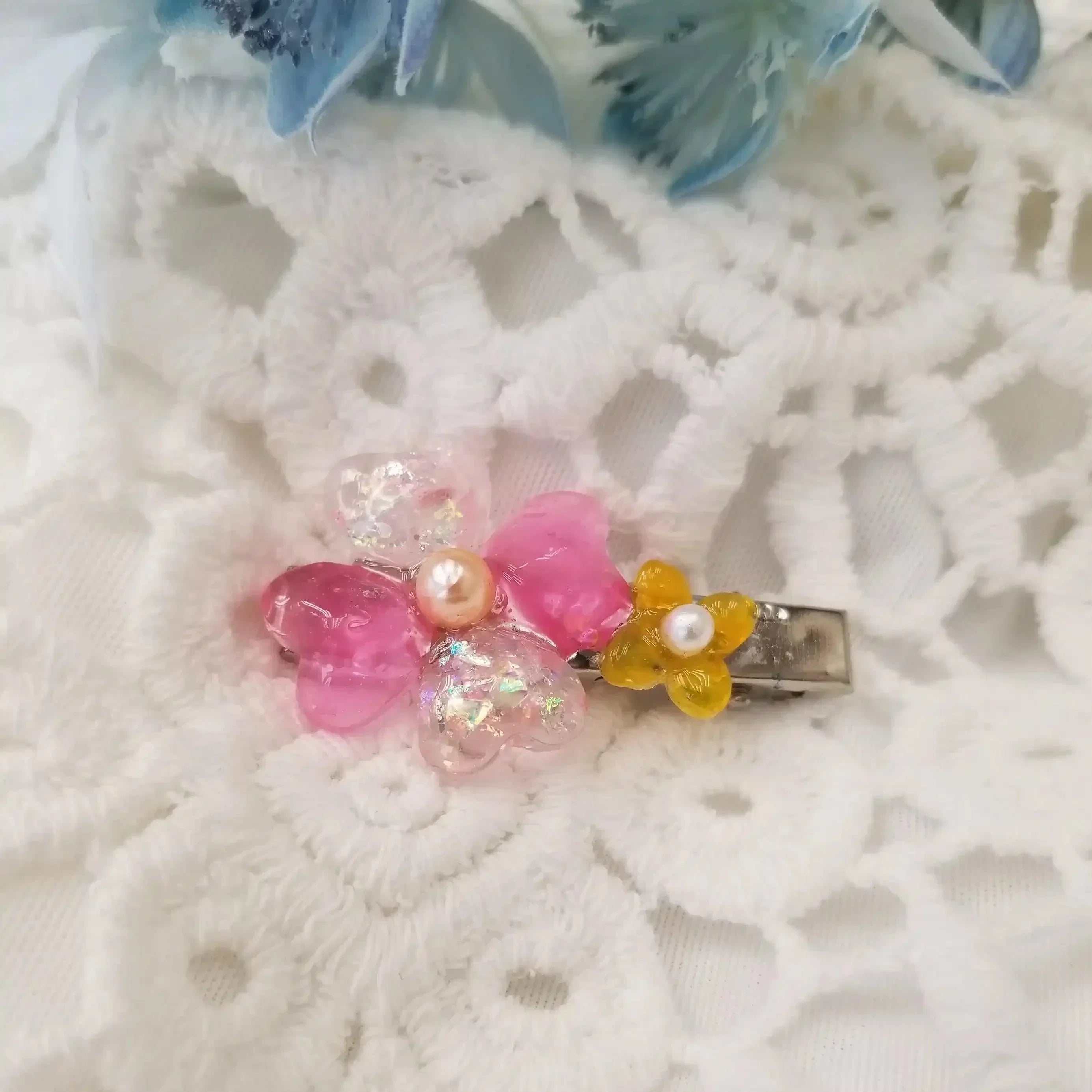 [預購] 香港製造 Queenary Handcraft 親子款式 手作粉紅花花髮夾(鴨咀夾) - BB Dressup